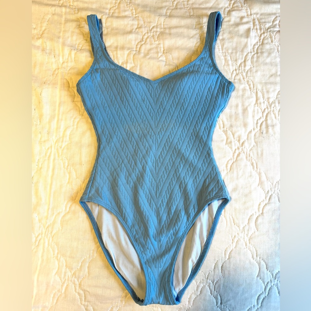 Lauren Ralph Lauren Light Blue CableKnit Look One Piece Bathing Suit Size 8